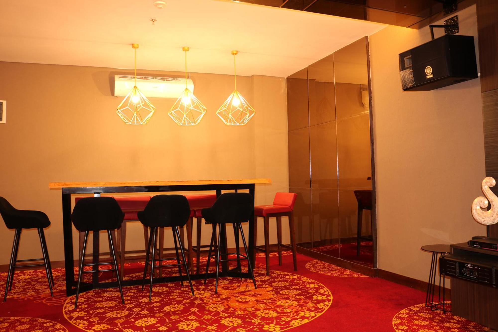 Emersia Hotel & Resort Batusangkar Zewnętrze zdjęcie