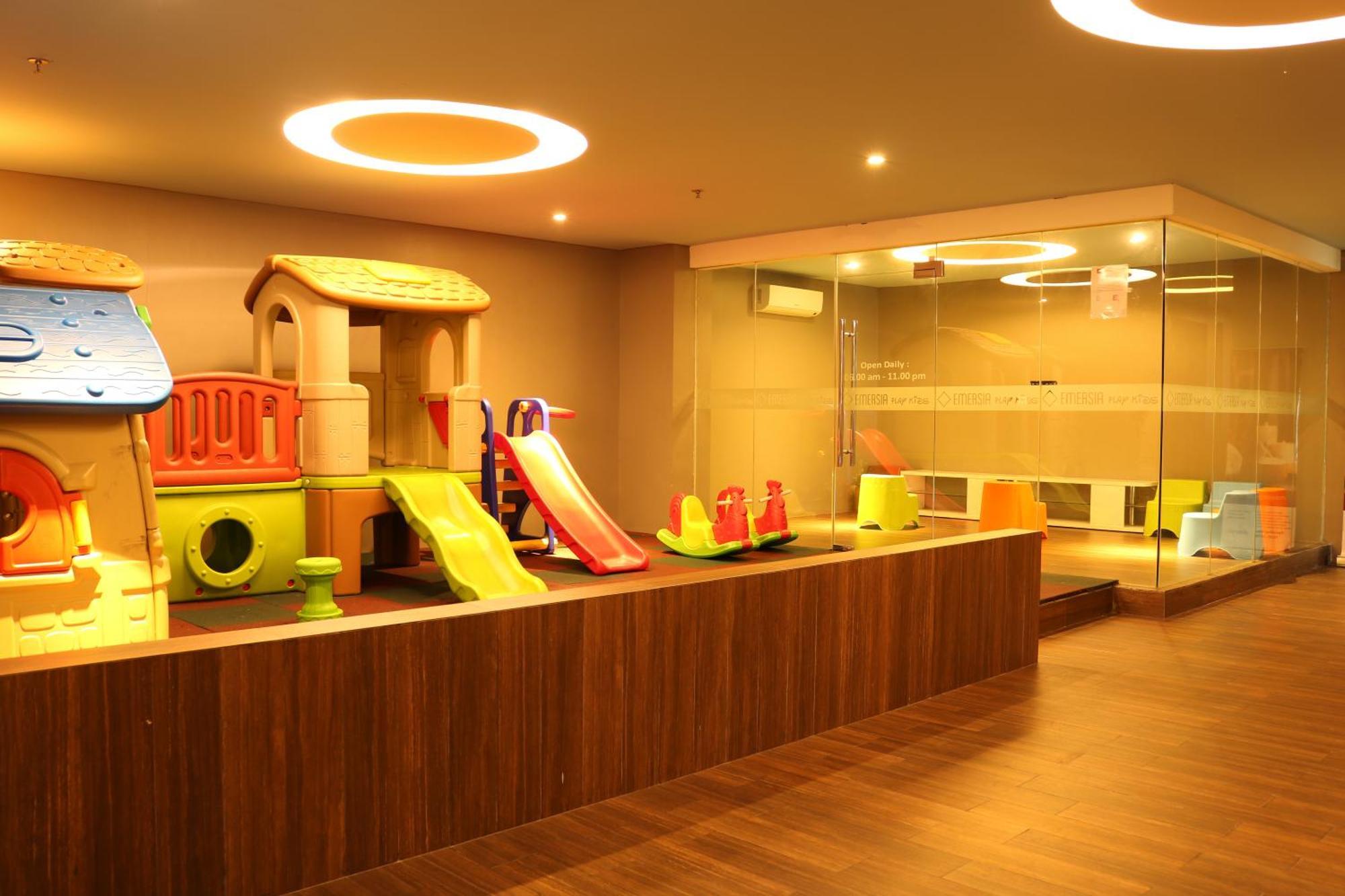 Emersia Hotel & Resort Batusangkar Zewnętrze zdjęcie