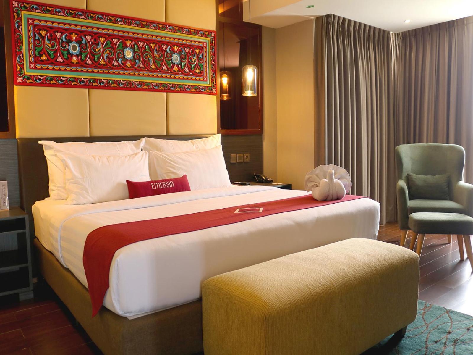 Emersia Hotel & Resort Batusangkar Zewnętrze zdjęcie