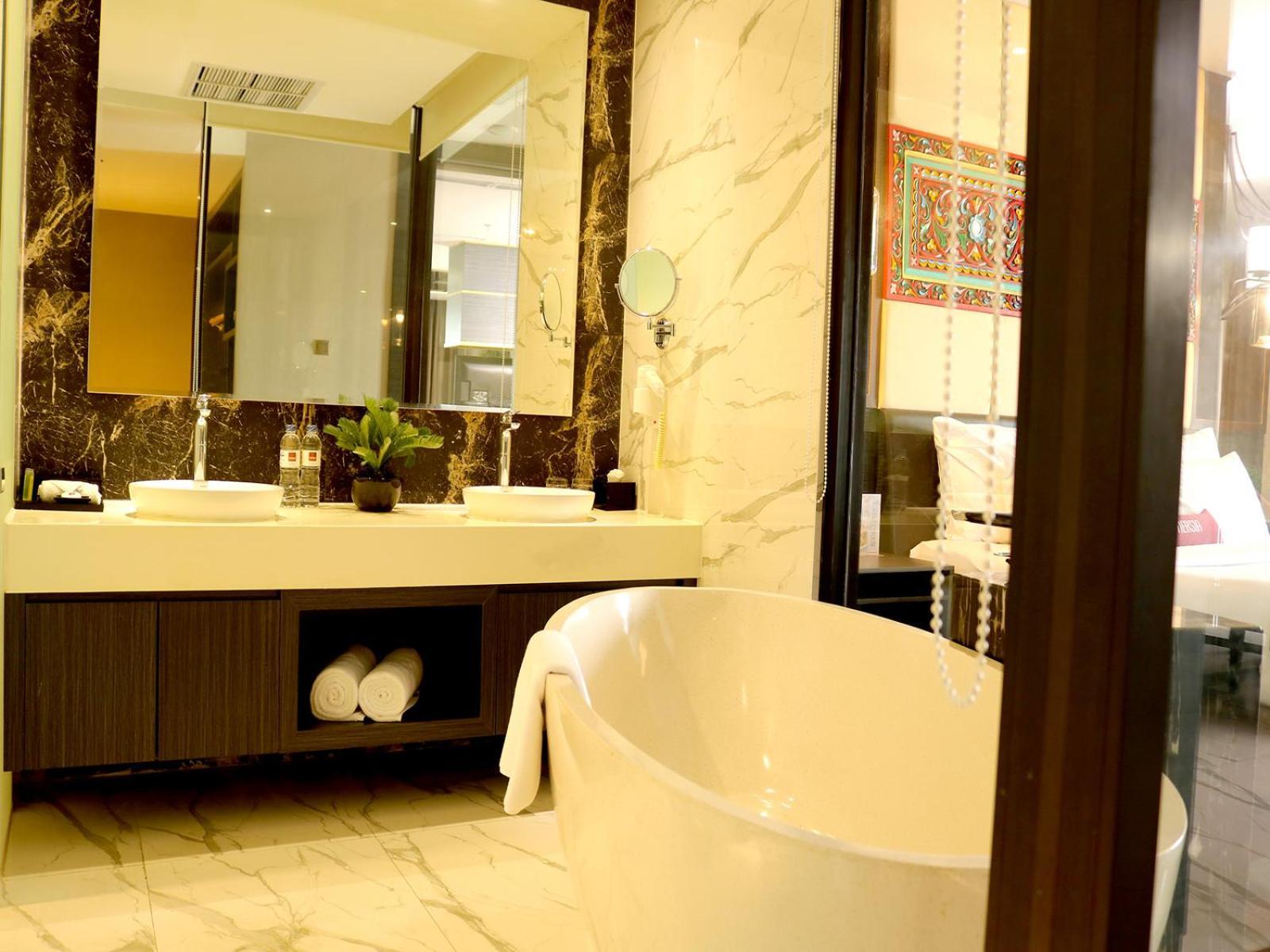 Emersia Hotel & Resort Batusangkar Zewnętrze zdjęcie